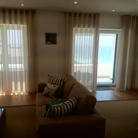 Сasa de vacaciones Zira Holiday